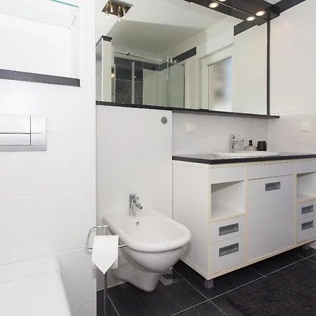 And Sea Premium - Private Parking In Centre Apartment